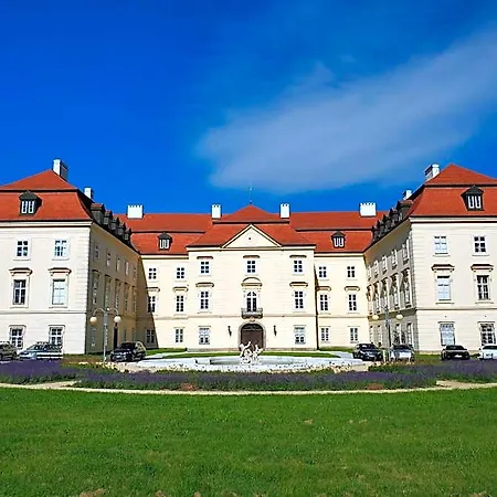 Hotel Zamek Napajedla