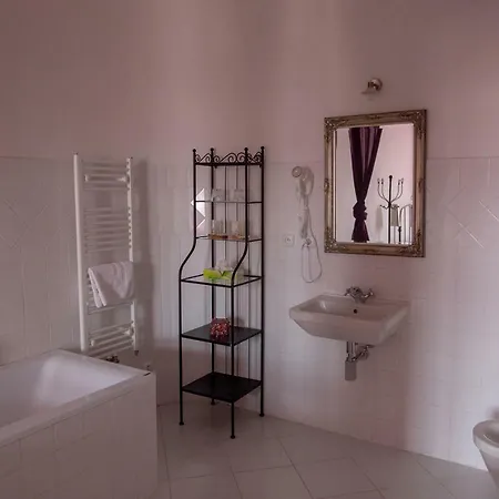Zamek 4* Napajedla