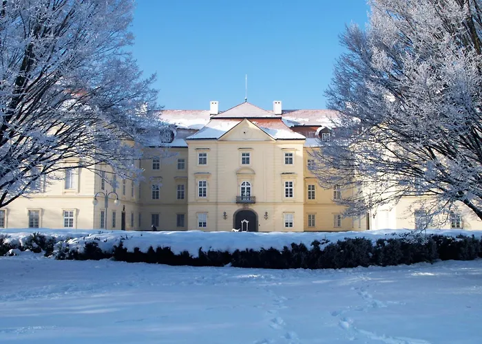 Hotell Zamek Napajedla